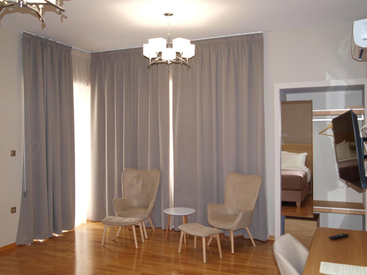 King Lodge Atene Esterno foto